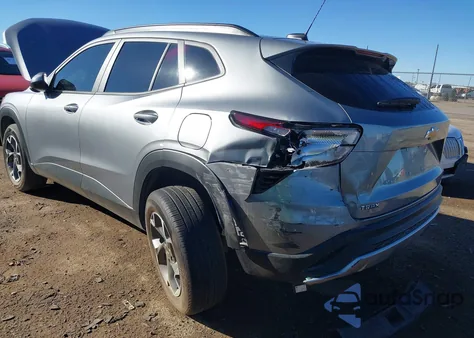 2025 Chevrolet Trax Fwd Lt z USA, uszkodzony, nr VIN KL77LHEP4SC153425